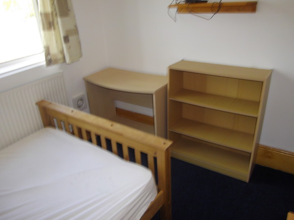 15 Hawthorne Avenue Swansea - image 13