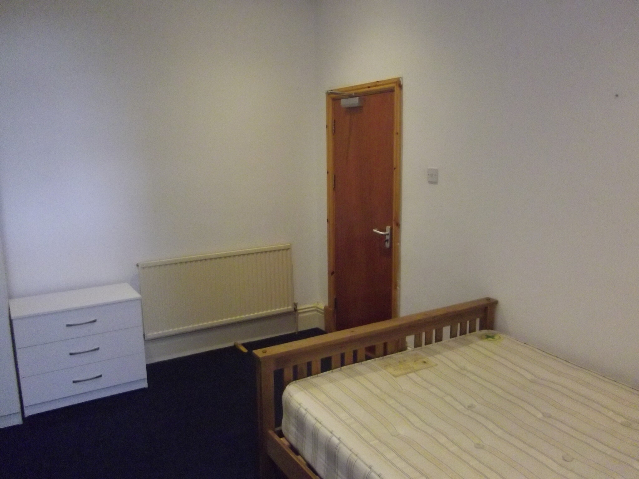 3 Ernald Place Swansea, SA2 0HW - image 8