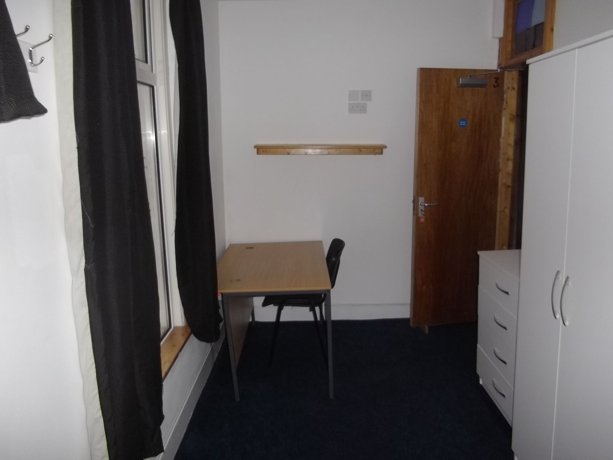 15a Hawthorne Avenue Swansea - image 11
