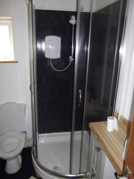 33 Bernard St Swansea - image 4