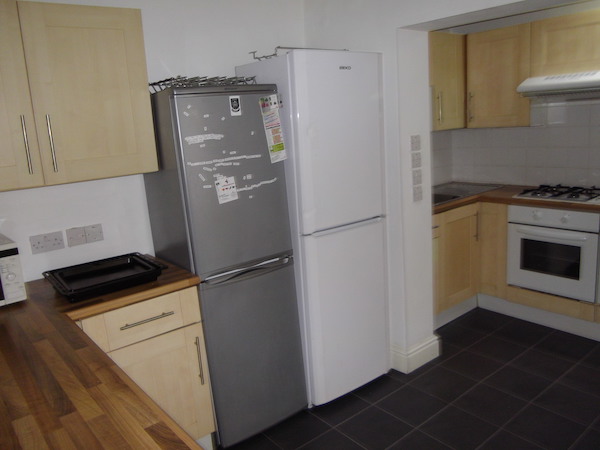 33 Bernard St Swansea - image 11