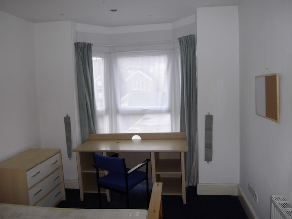 30 Ernald Place Swansea - image 20