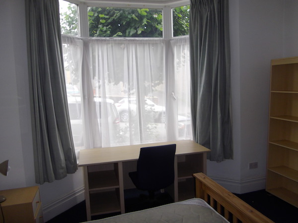 30 Ernald Place Swansea - image 14