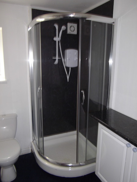 17 Hawthorne Avenue Swansea - image 5