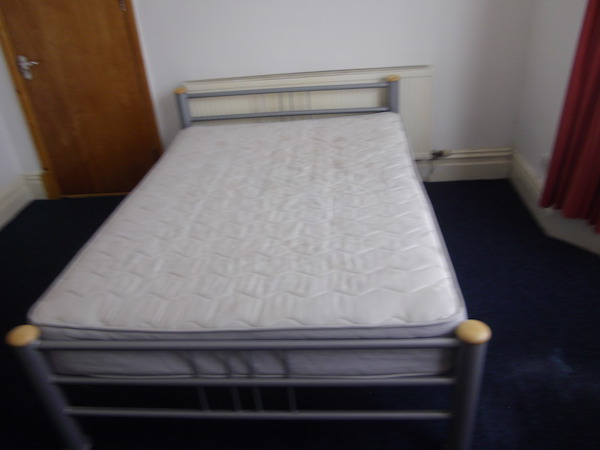 14 Pantygwyder Rd Swansea - image 11