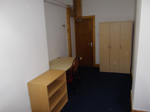 7 Del La Beche Rd Swansea - image 5