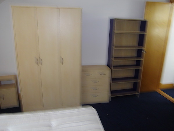 7 Del La Beche Rd Swansea - image 12