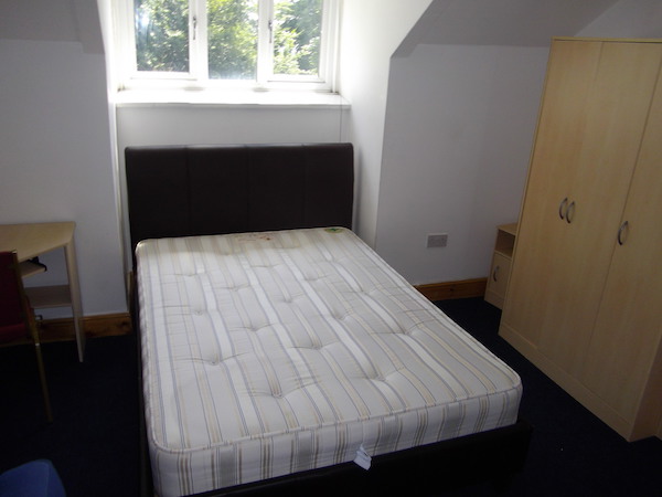 7 Del La Beche Rd Swansea - image 11