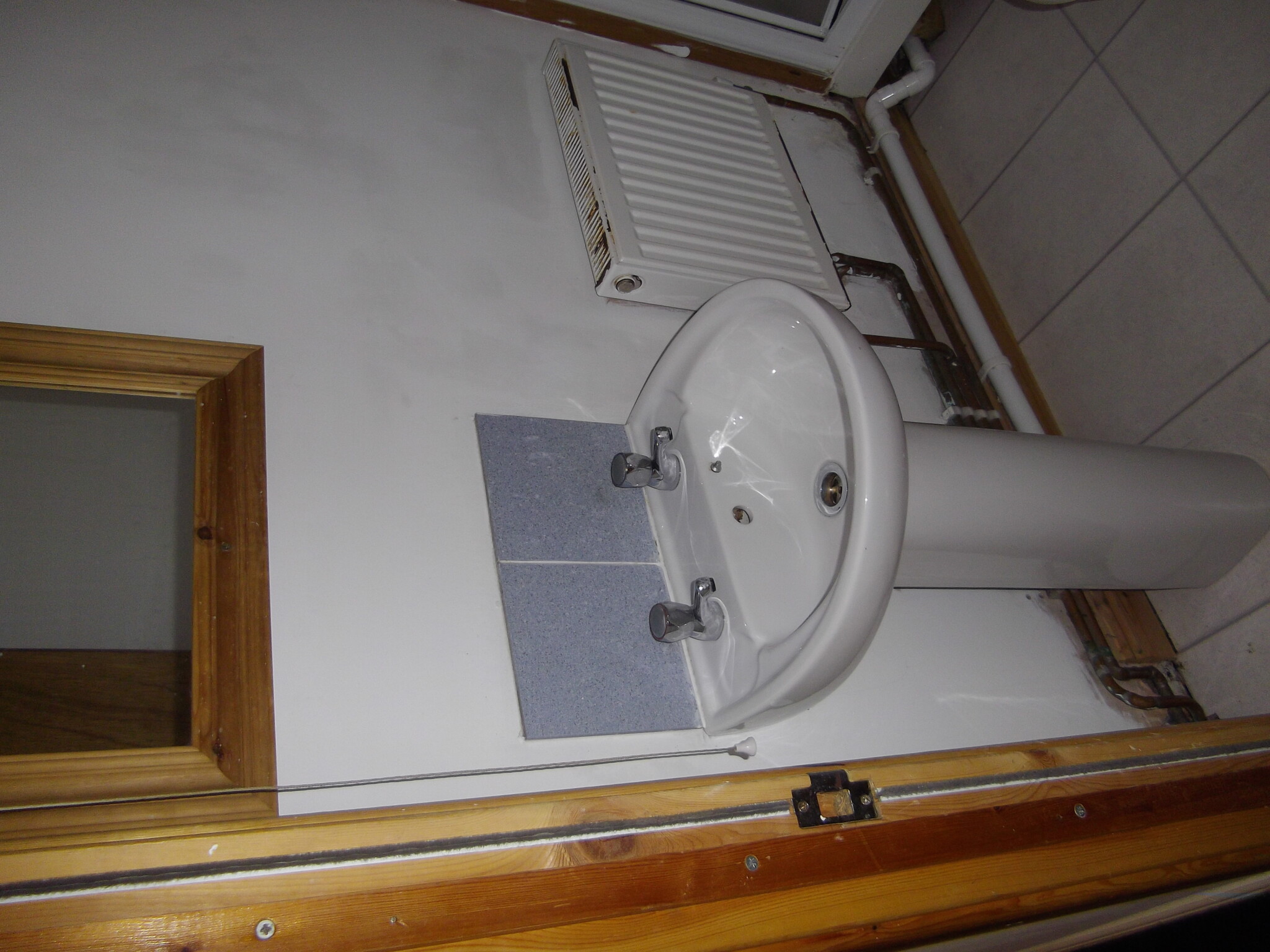 17a Hawthorne Avenue Swansea - image 3